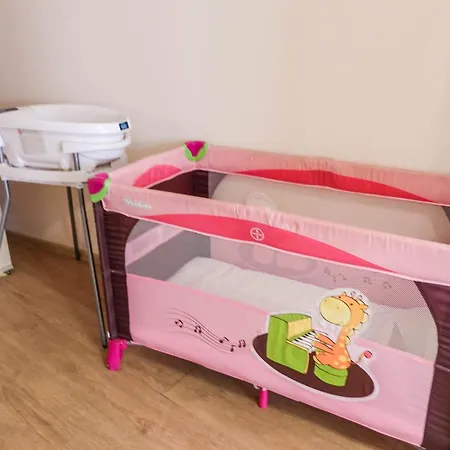 Хотел акрополис 2*