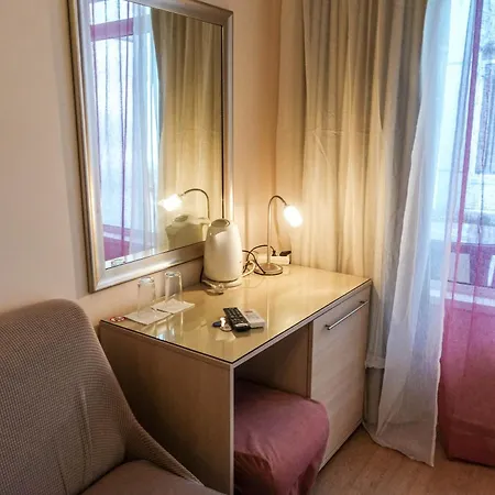 акрополис 2* Варна