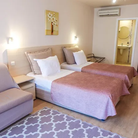 акрополис 2*