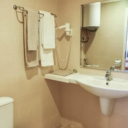 акрополис 2* Варна