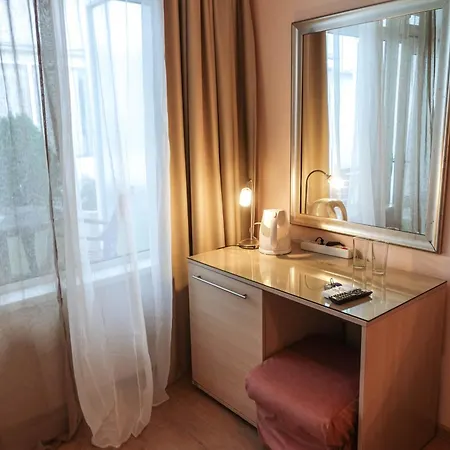 Хотел акрополис Варна