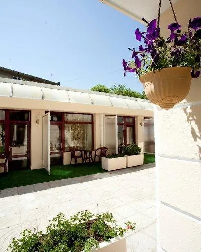 акрополис 2*